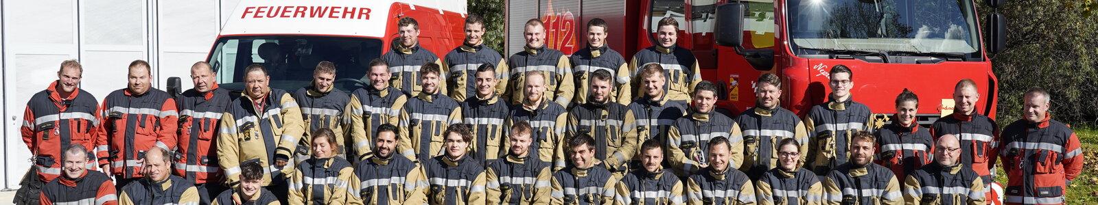 Manschaftbild der Feuerwehr Biel-Benken aus dem Jahr 2022.